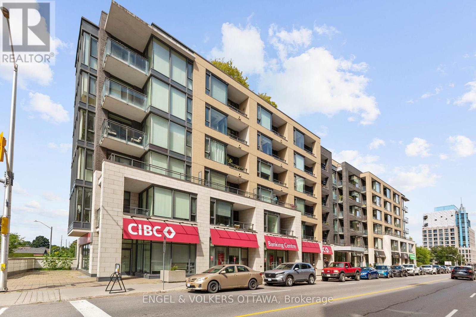 503 101 Richmond Rd, Ottawa, ON K1Z 0A6