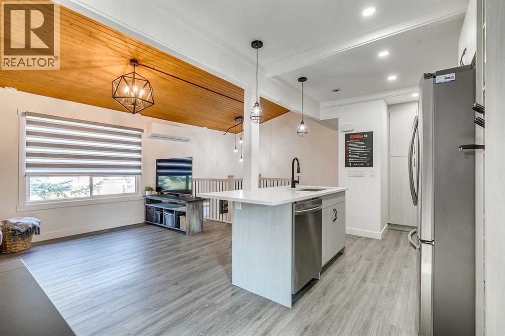 11010 Bonaventure Drive Se Unit 1004, Calgary, AB T2J 3A8