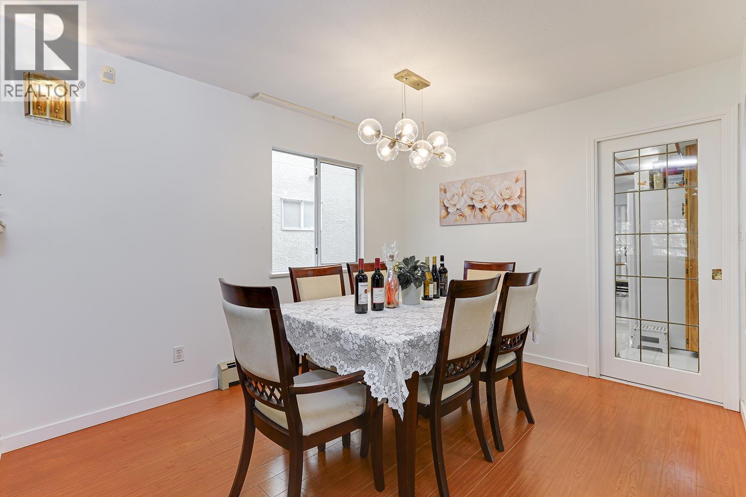 8006 Chester St, Vancouver, BC V5X 3Y6