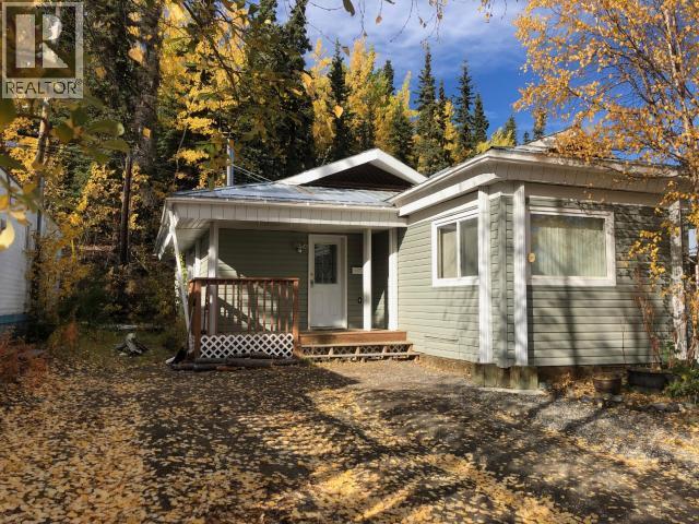 315-26 Azure Rd, Whitehorse, YT Y1A 6E1