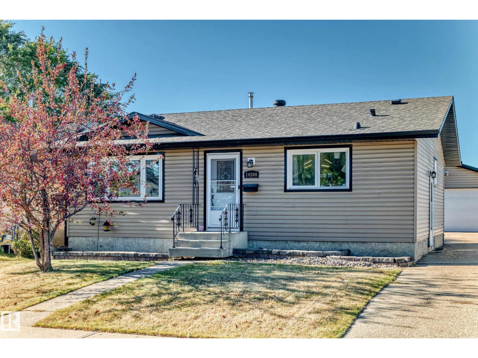 21 St Nw Unit 14508, Edmonton, AB T5Y 1T8