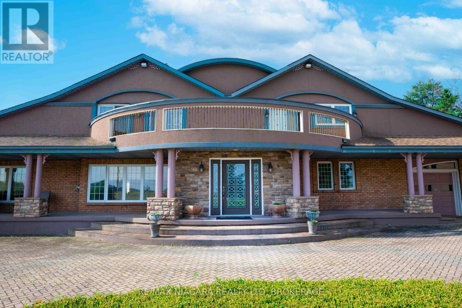 4850 Hillside Dr, Lincoln Beamsville, ON L0R 1B0