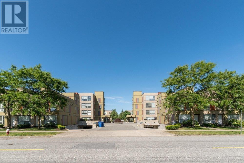 12075 228 Street Unit 313, Maple Ridge, BC V2X 6M2