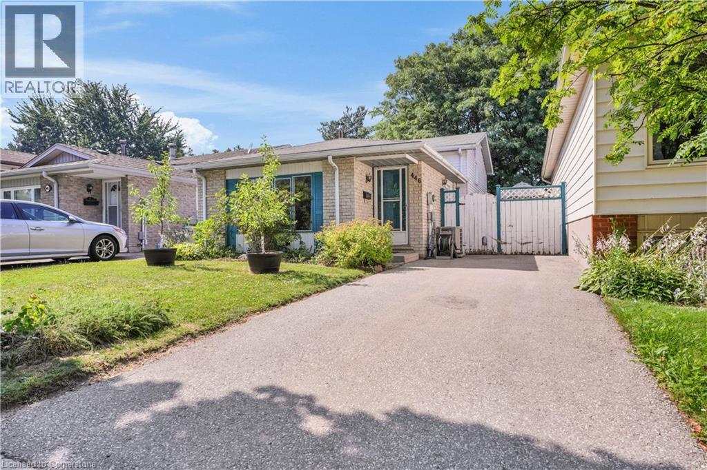446 Drummerhill Cres, Waterloo, ON N2T 1G4