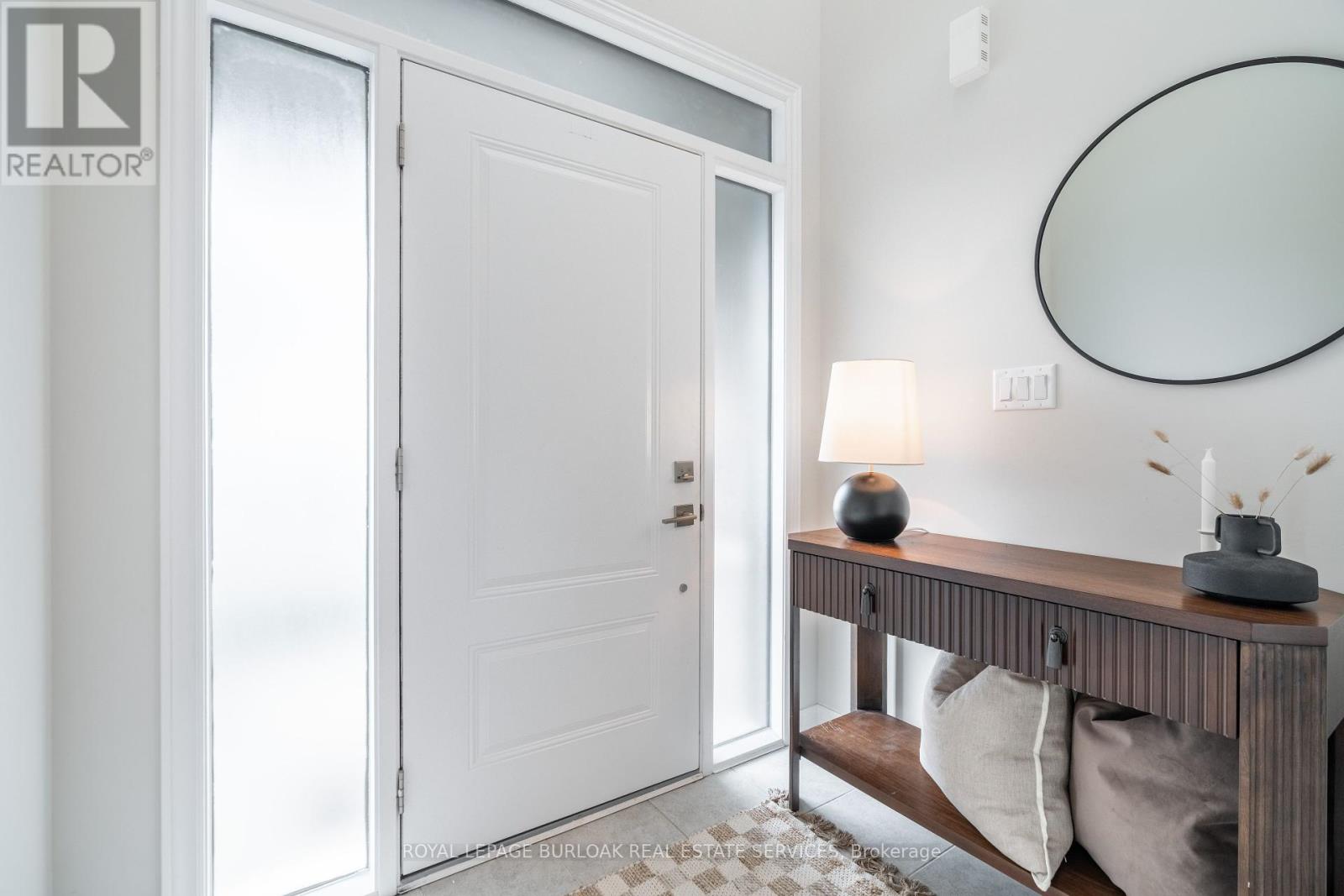 127 Starfire Cres, Hamilton Fruitland, ON L8E 0K9