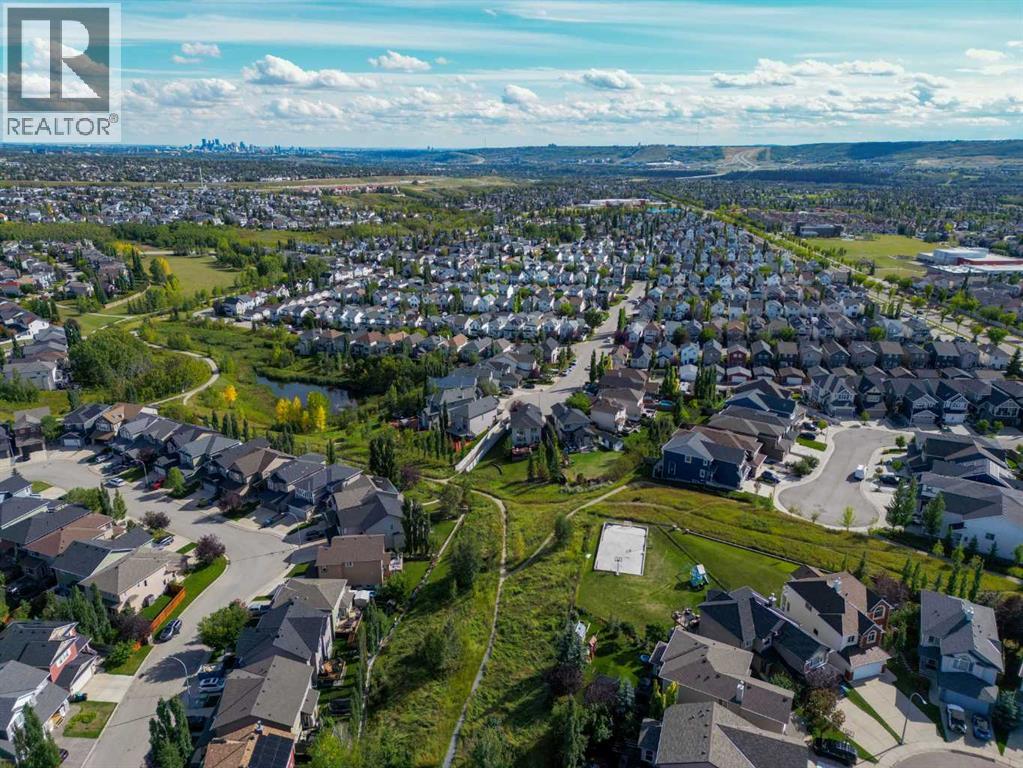 53 Tuscany Valley Hl NW, Calgary, AB T3L 2K4