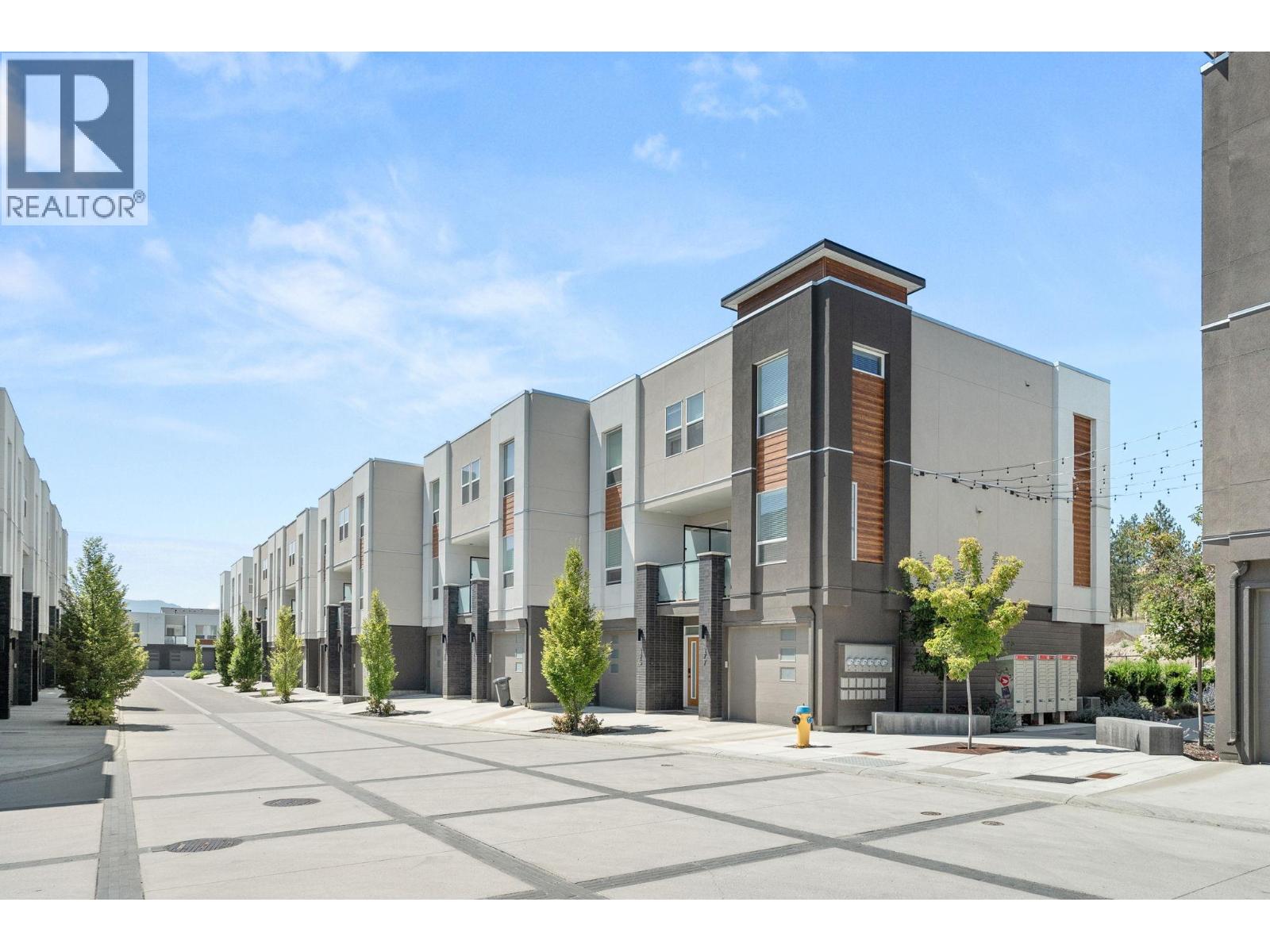 610 Academy Way Unit 38, Kelowna, BC V1V 0H2