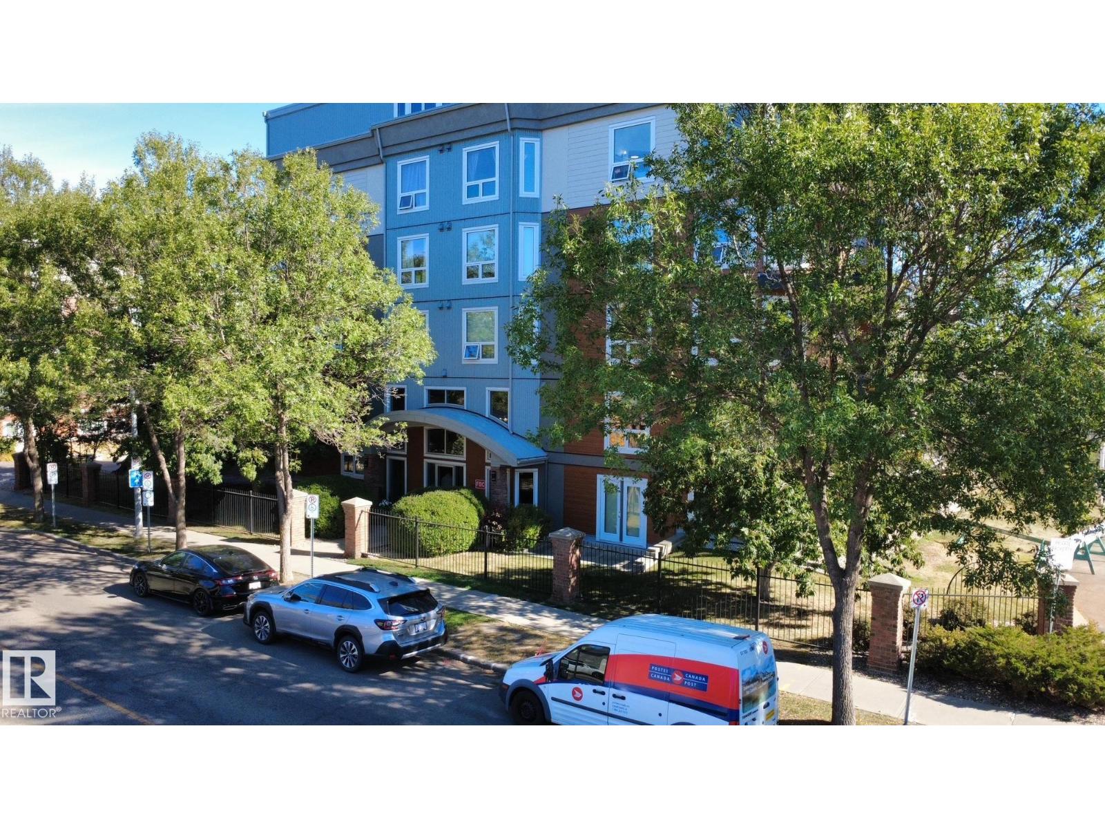 7839 96 Street Northwest #508, Edmonton, AB T6C 4R4