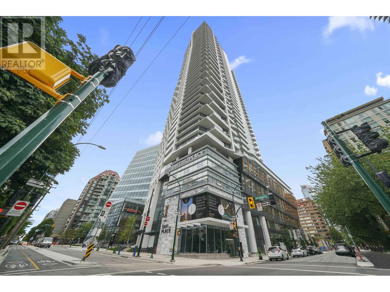 1289 Hornby Street Unit 3207, Vancouver, BC V6G 1A5