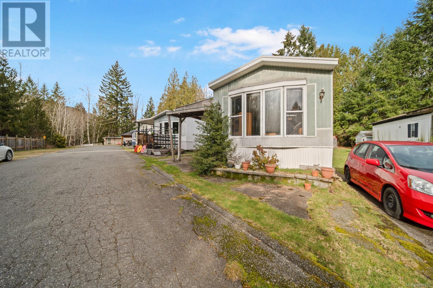 8697 N Shore Rd Unit 7 Rd, Lake Cowichan, BC V0R 2G0