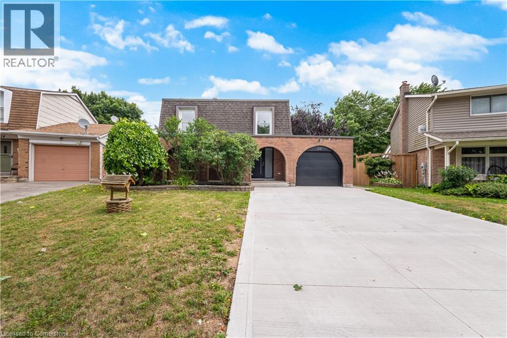 20 Roseneath Cres, Kitchener, ON N2E 1V9