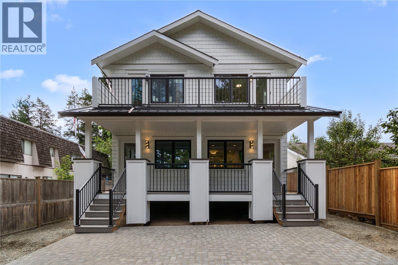 149 First Avenue West #c, Qualicum Beach, BC V9K 1G9