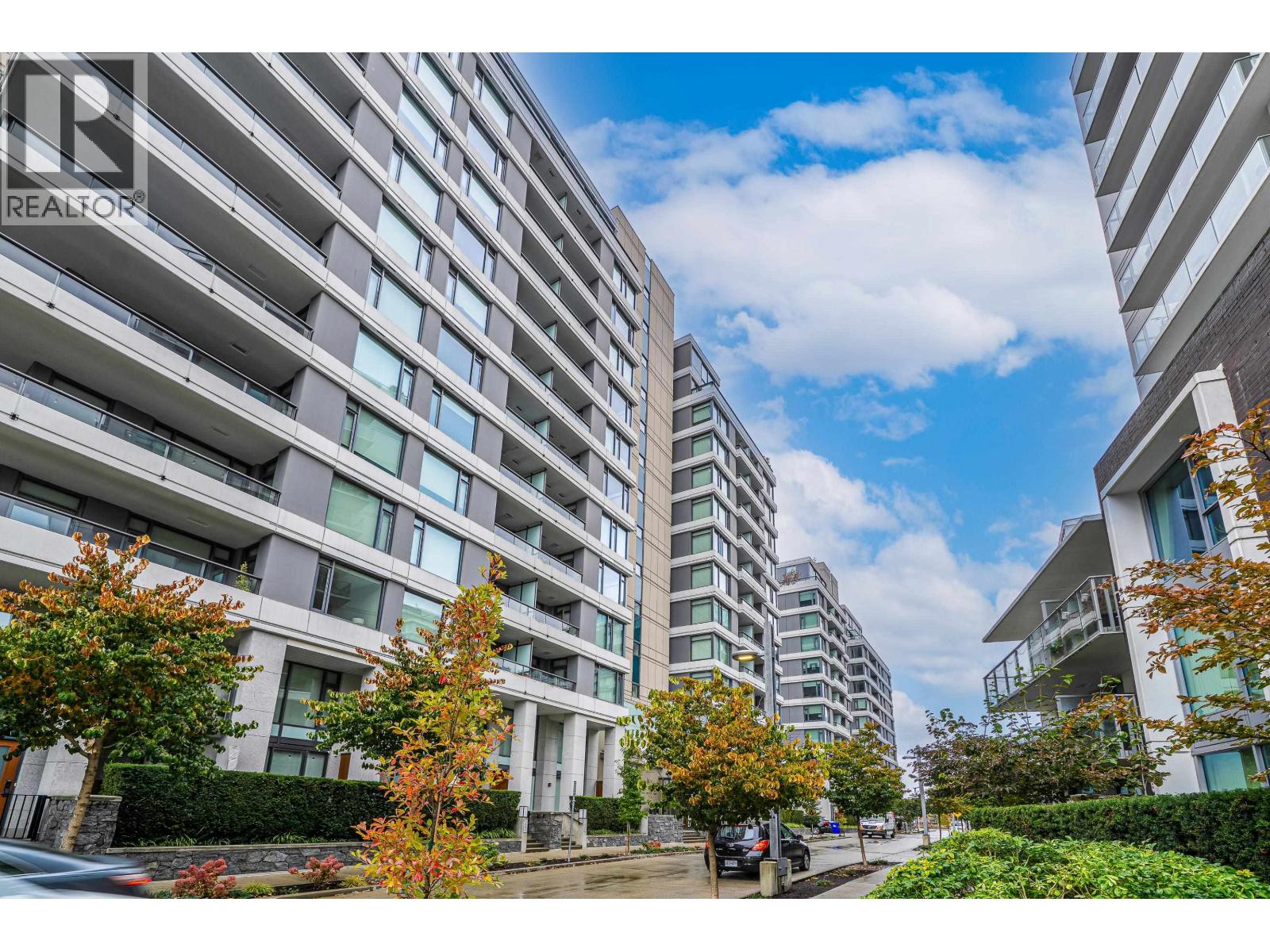 1688 Pullman Porter Street Unit 404, Vancouver, BC V6A 0H4