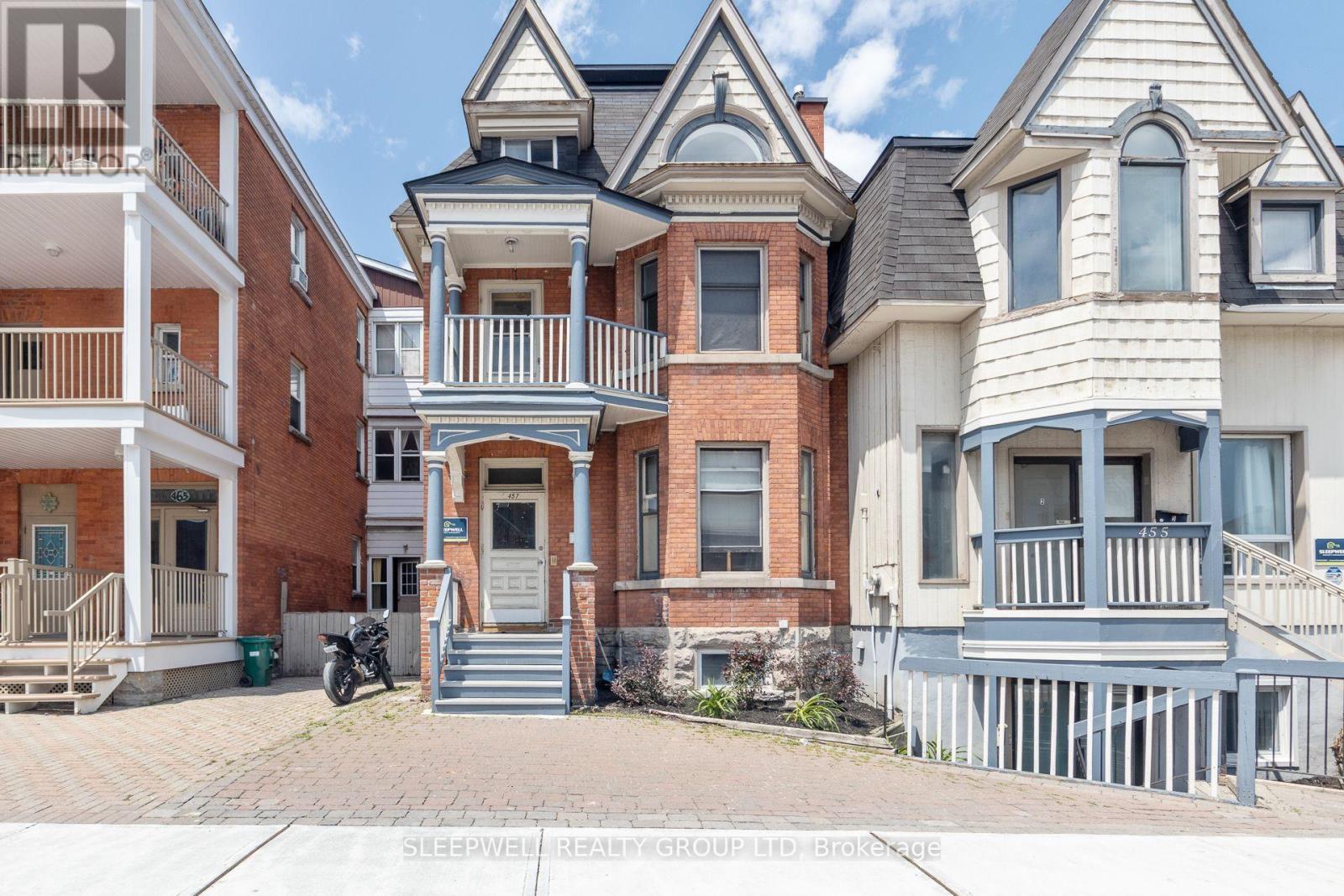 455-457 Somerset St W, Ottawa, ON K1R 5J7