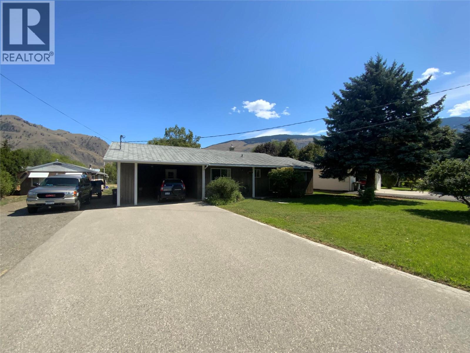 2116 Main St, Cawston, BC V0H 1C1