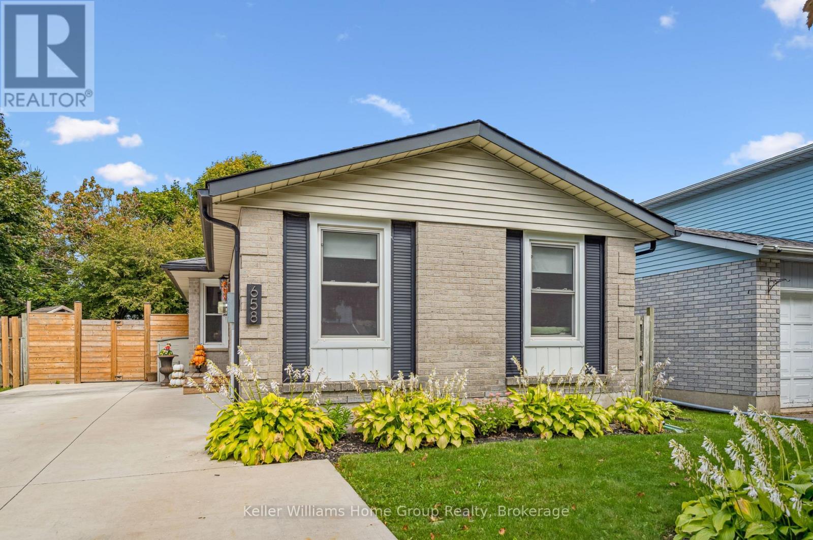 658 Holman Cres, Centre Wellington, ON N1M 3M2