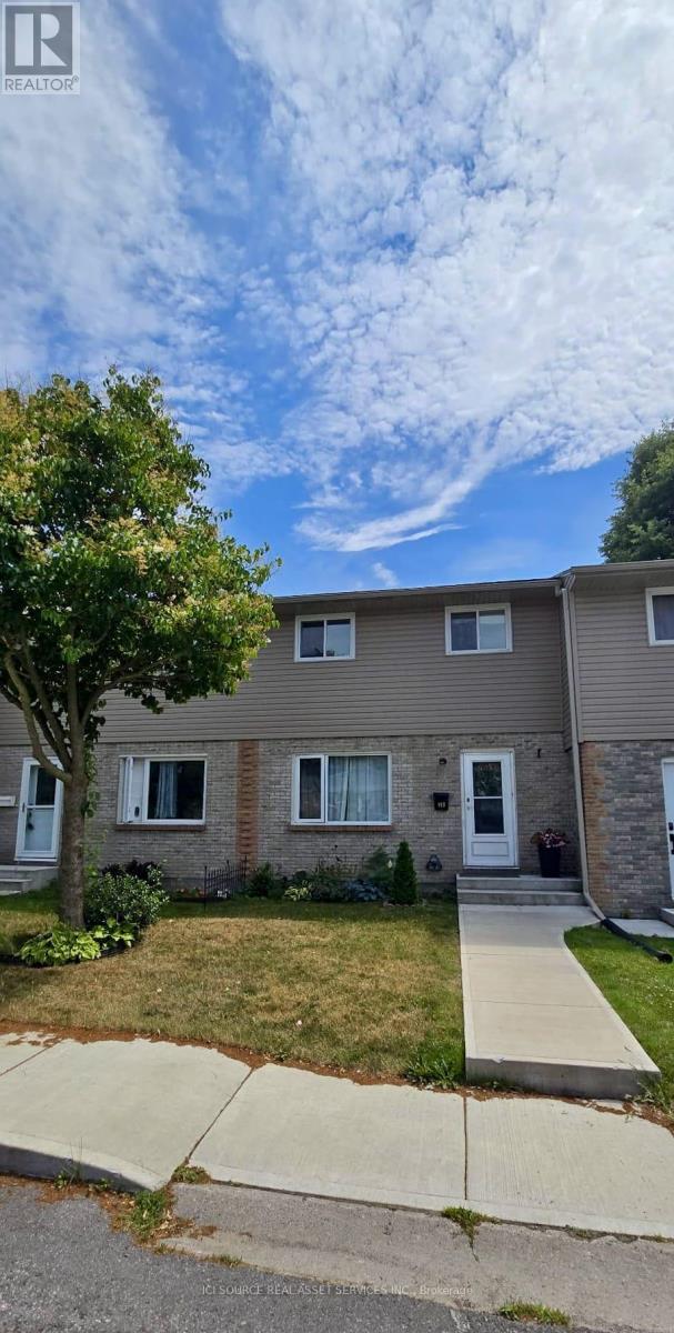 157 Rosemund Cres, Kingston, ON K7M 6Z2