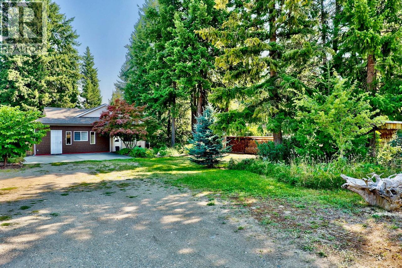 1260 Scotch Creek Wharf Rd, Scotch Creek, BC V0E 1M5