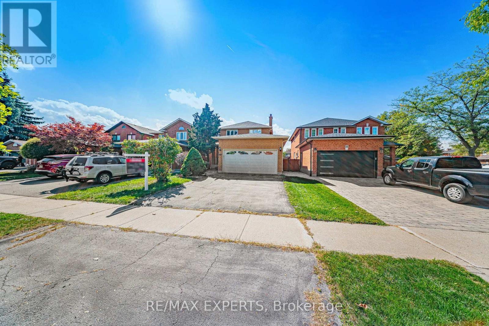 47 Velvet Cres, Vaughan East Woodbridge, ON L4L 5E8