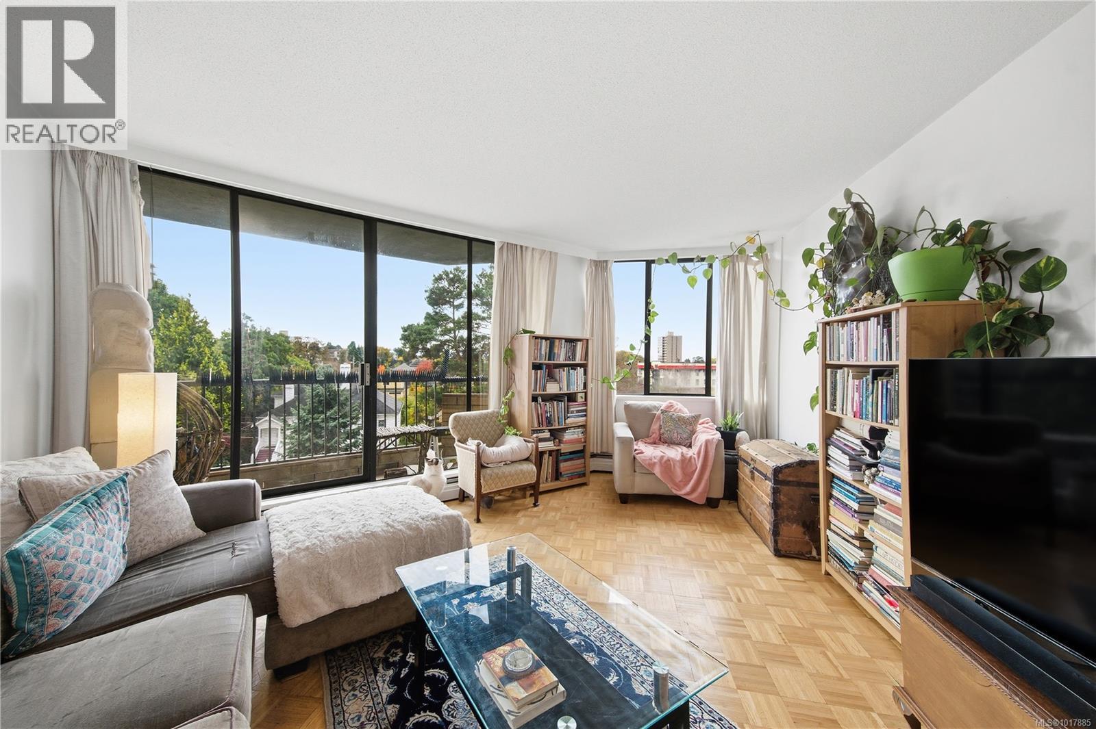620 Toronto St Unit 401 St, Victoria, BC V8V 1P7