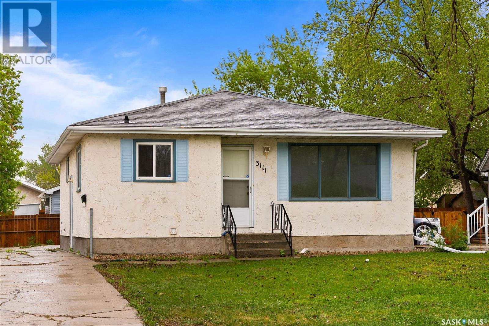 3111 Dewdney Ave E, Regina, SK S4N 5K3