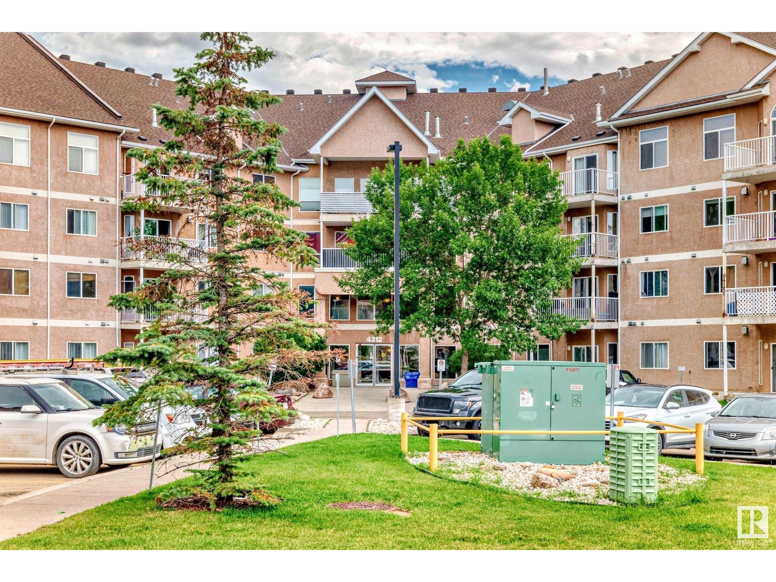 4312 139 Avenue Northwest #424, Edmonton, AB T5Y 3J4