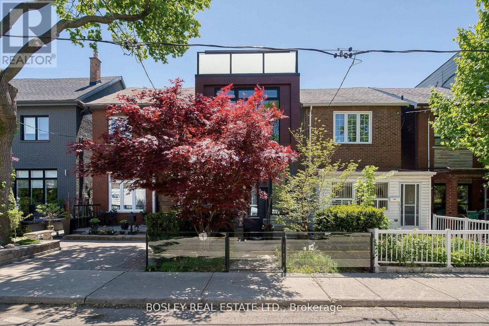 189 Argyle St, Toronto, ON M6J 1P5