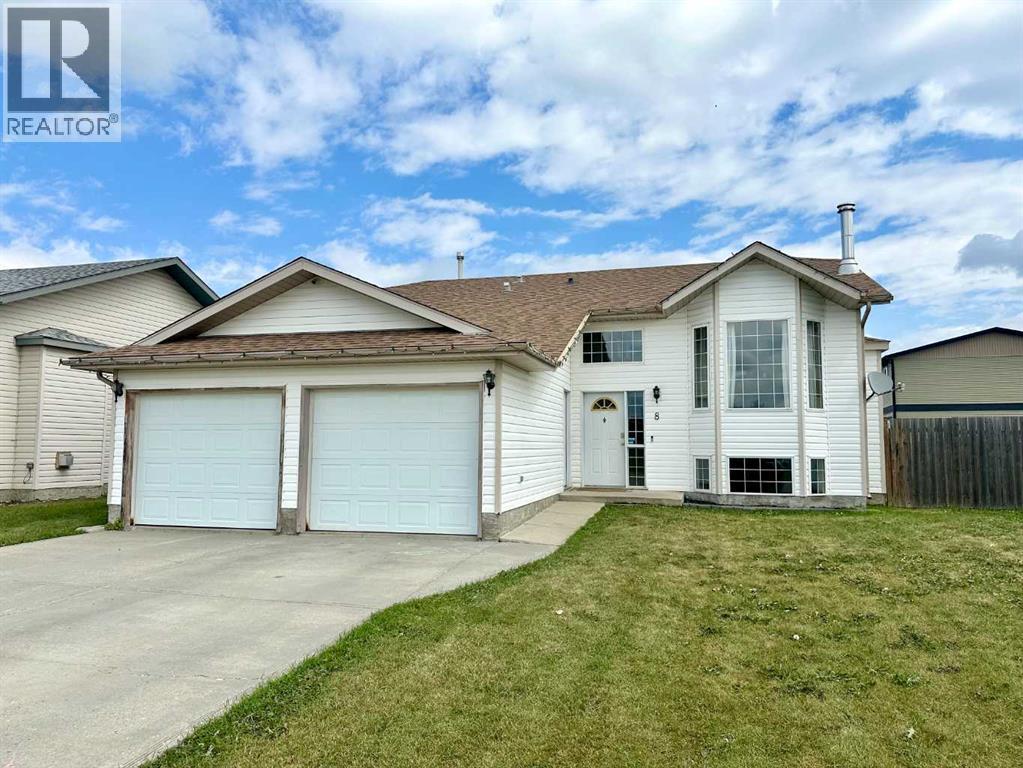 8 Trading Post Trl, Whitecourt, AB T7S 1R7