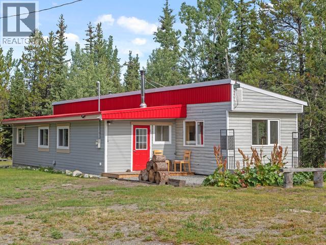 492 S Klondike Hwy, Whitehorse, YT Y1A 6L6