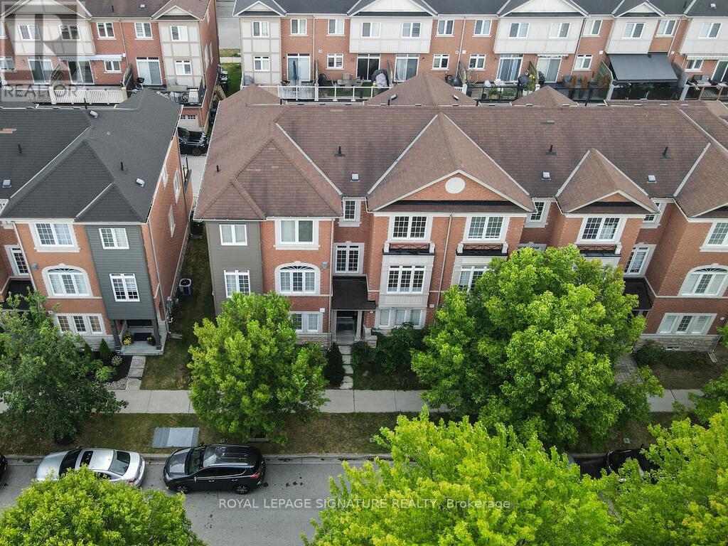 41 Stagecoach Cir, Toronto, ON M1C 0A2