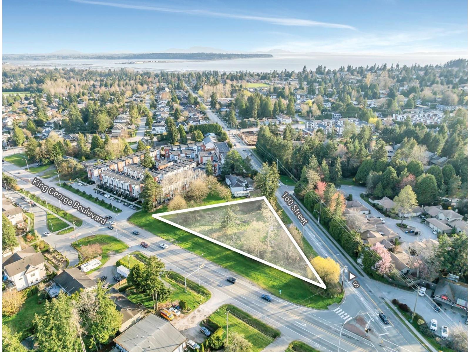 160 Street Unit 1704, Surrey, BC V4A 4X2