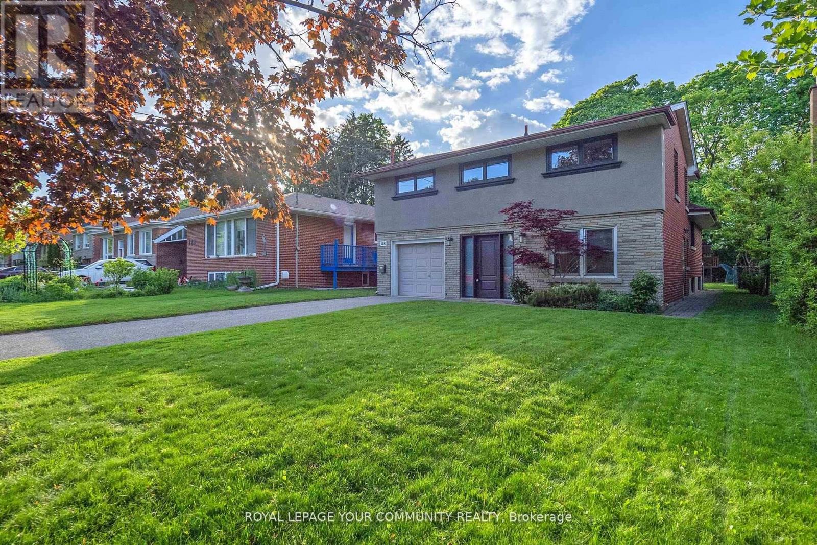 118 Betty Ann Dr, Toronto, ON M2N 1X4