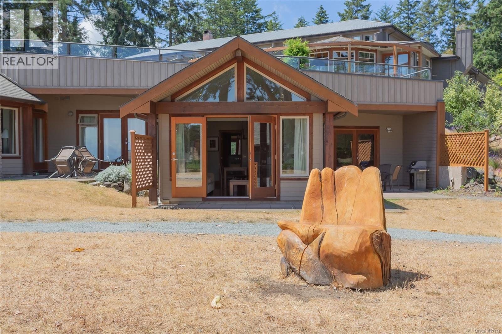 494 Arbutus Dr Unit 108b1 Dr, Mayne Island, BC V0N 2J1