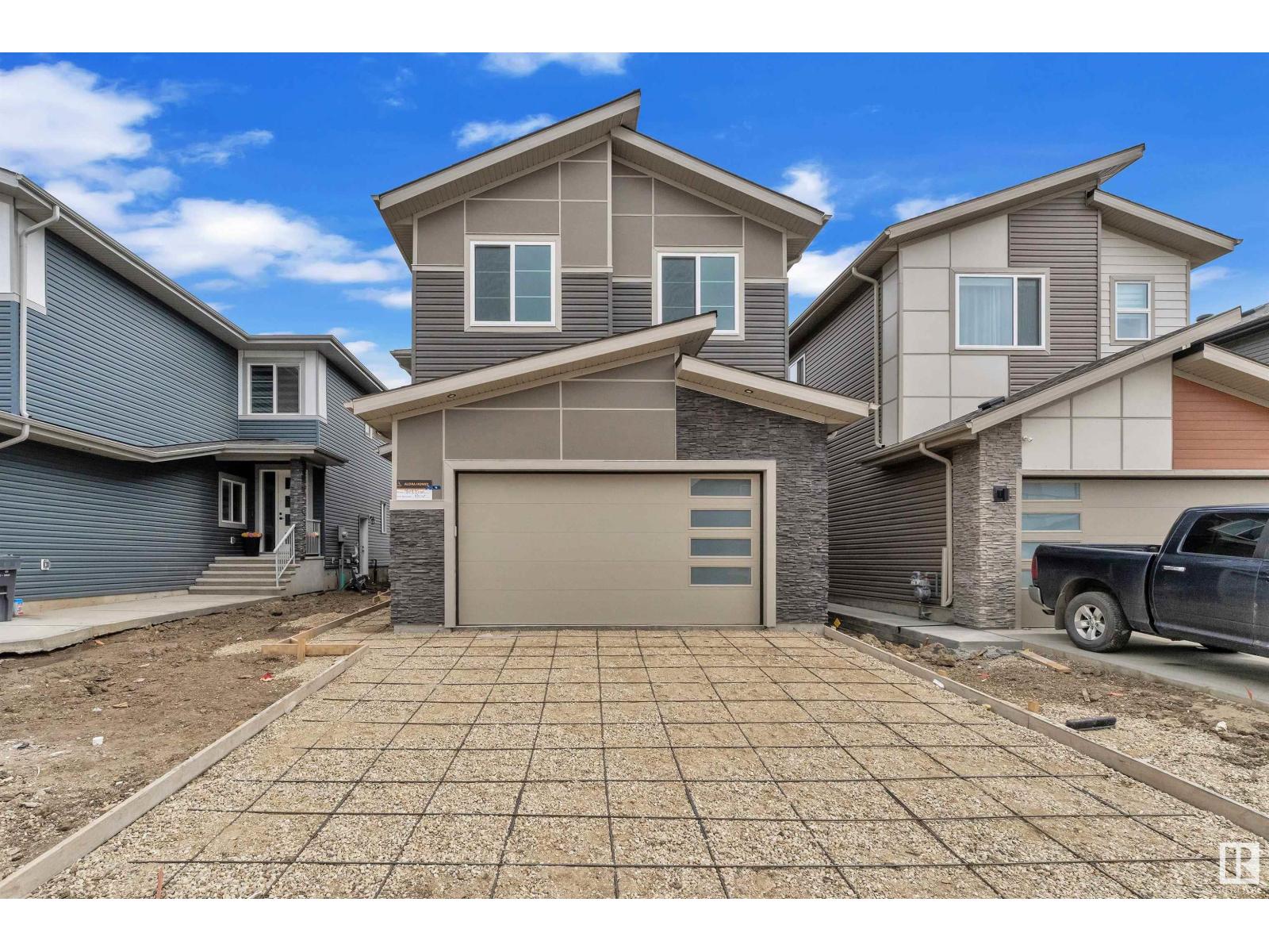 404 Pine Pt, Leduc, AB T9E 1S7