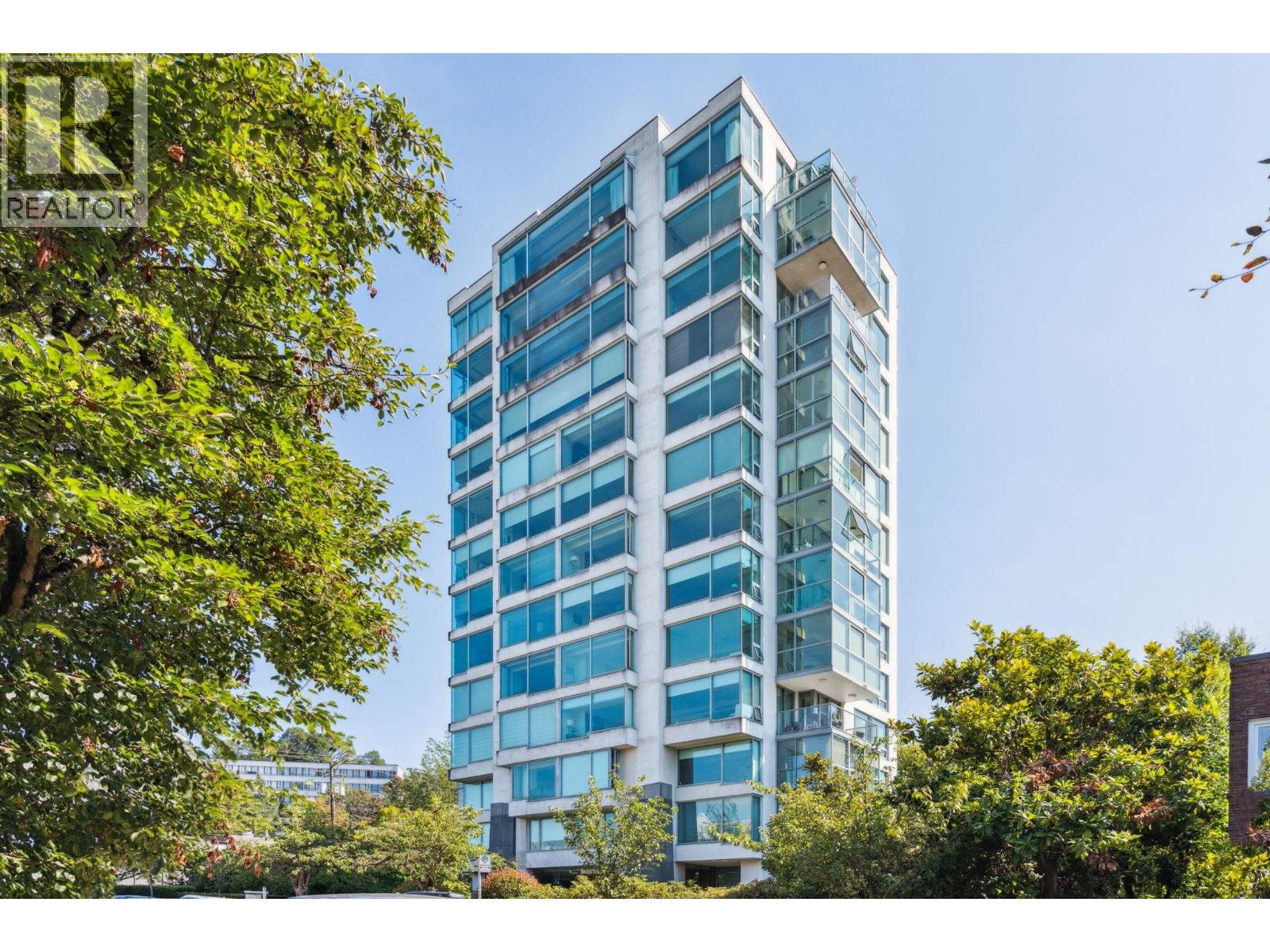 1550 W 15th Avenue Unit 901, Vancouver, BC V6G 5J3