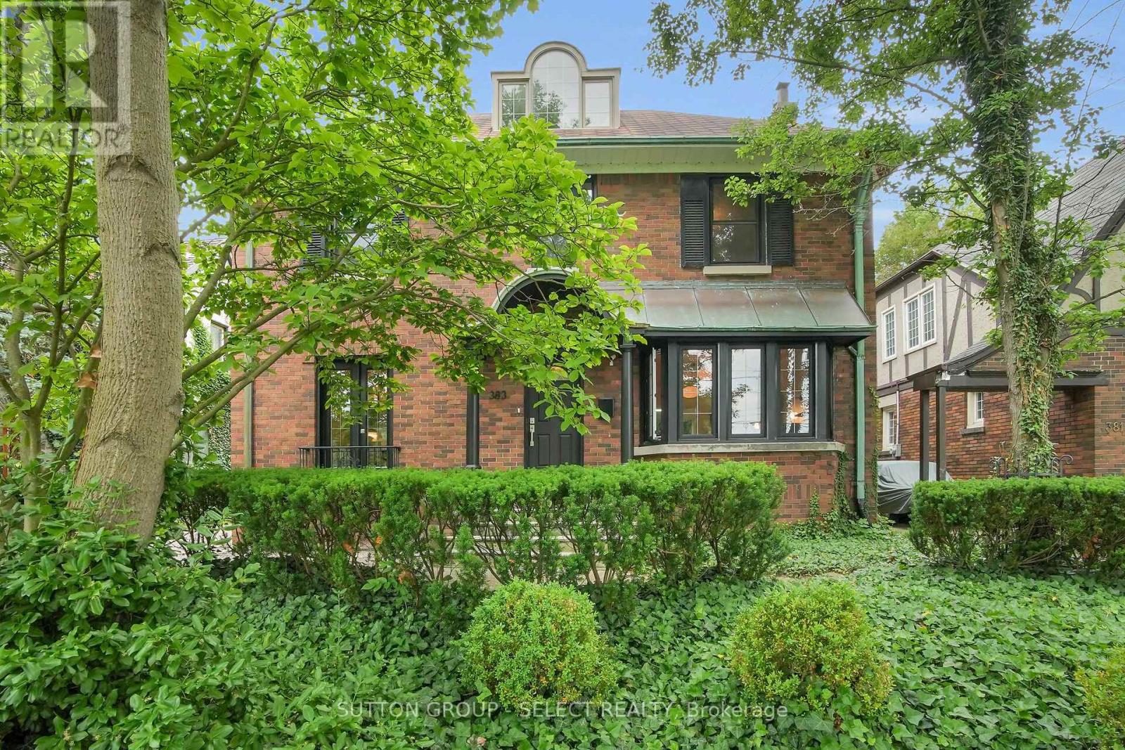 383 Huron St, London, ON N6A 2K3
