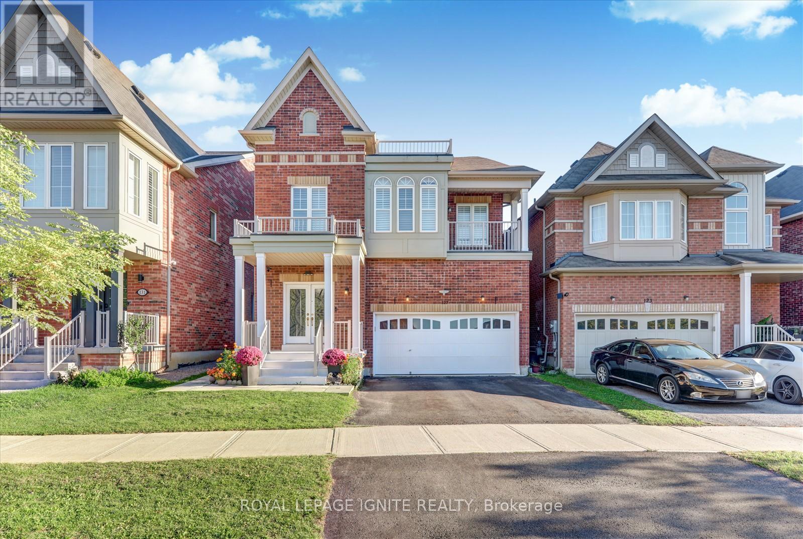127 Noahs Farm Trl, Whitchurch-Stouffville, ON L4A 4P1