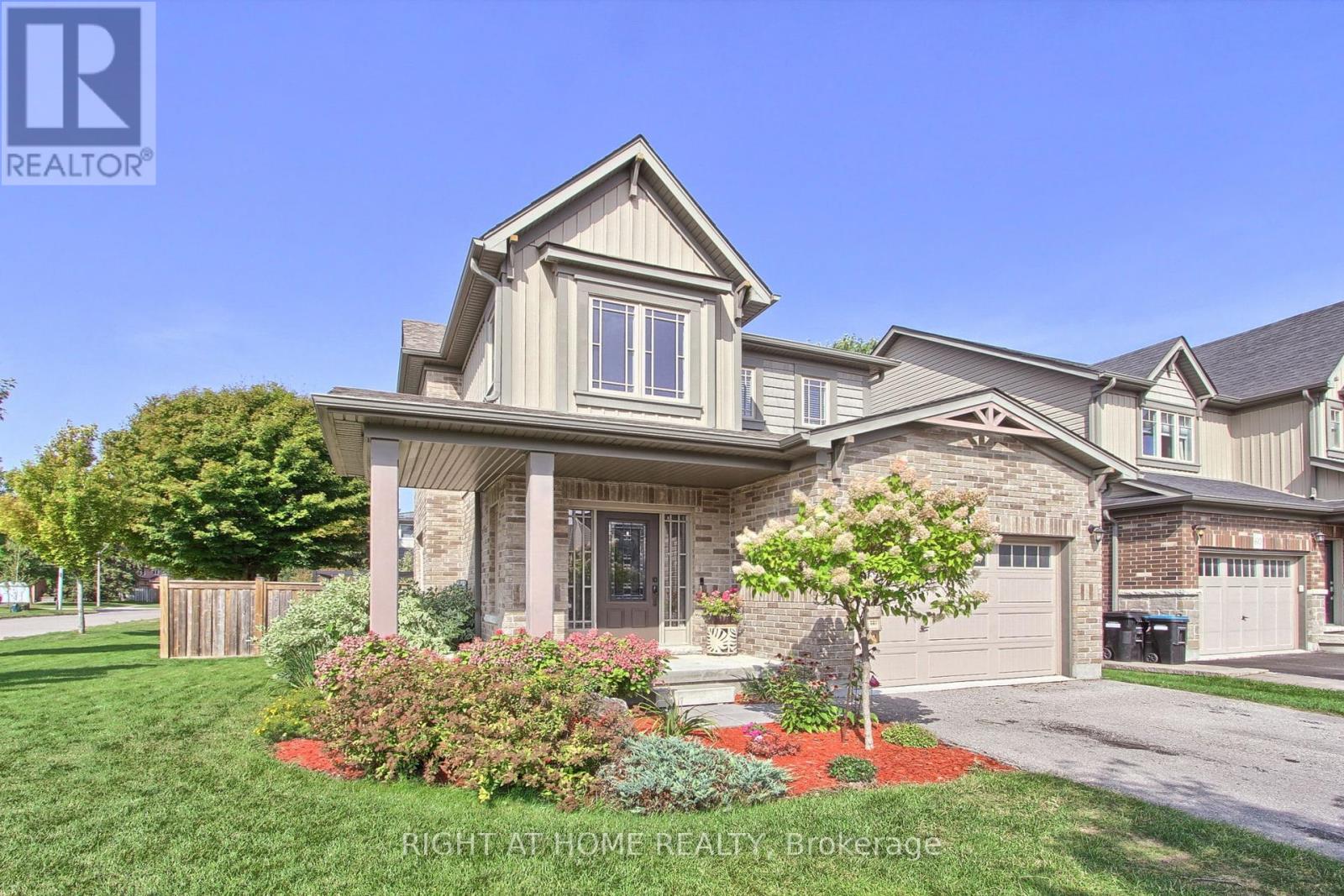 58 Carleton Trl, New Tecumseth, ON L0G 1A0