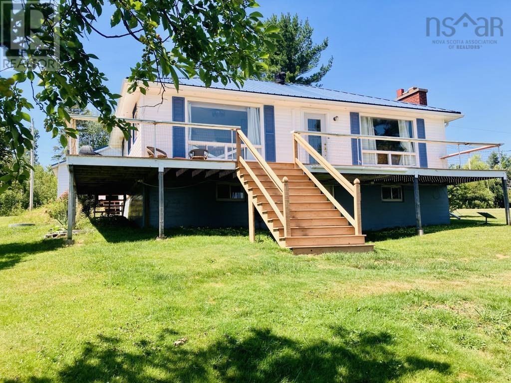 19 Barrachois Ln, Sand Point, NS B0K 1V0