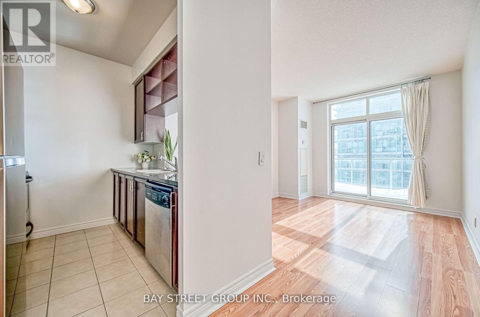 70 Town Centre Court #3603, Toronto, ON M1P 0B2