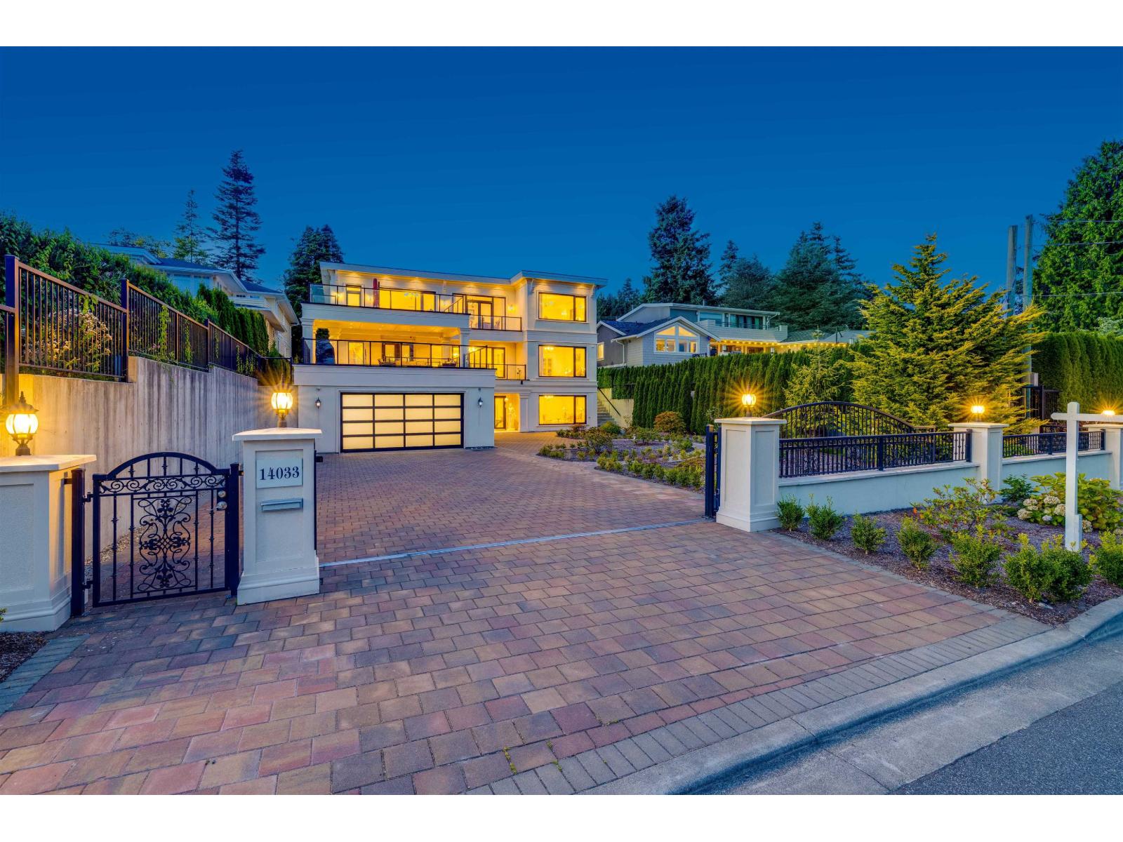 14033 Terry Rd, White Rock, BC V4B 1A2