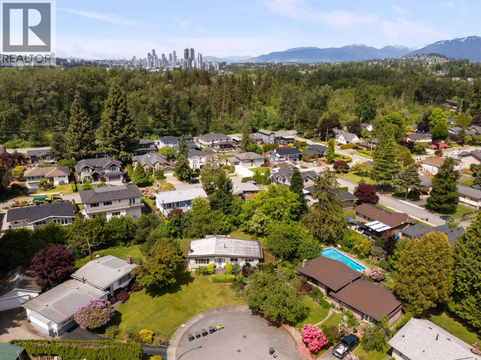 7482 Kraft Pl, Burnaby, BC V5A 1Z8