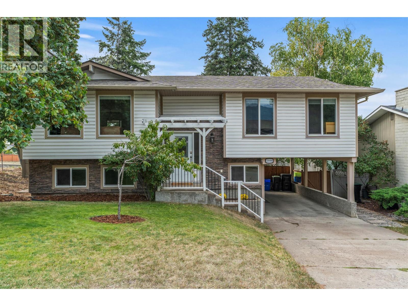 17 Street Unit 3900, Vernon, BC V1T 8A4