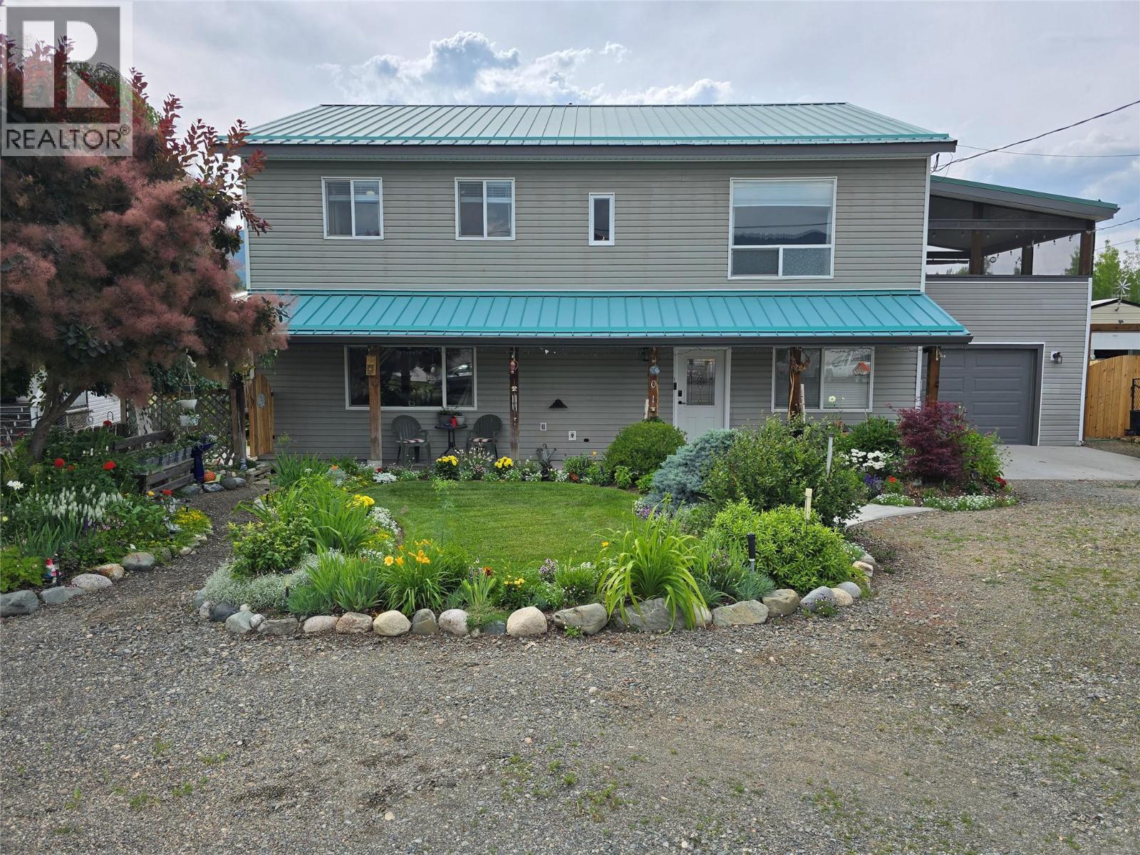 401 Mclean Rd, Barriere, BC V0E 1E0