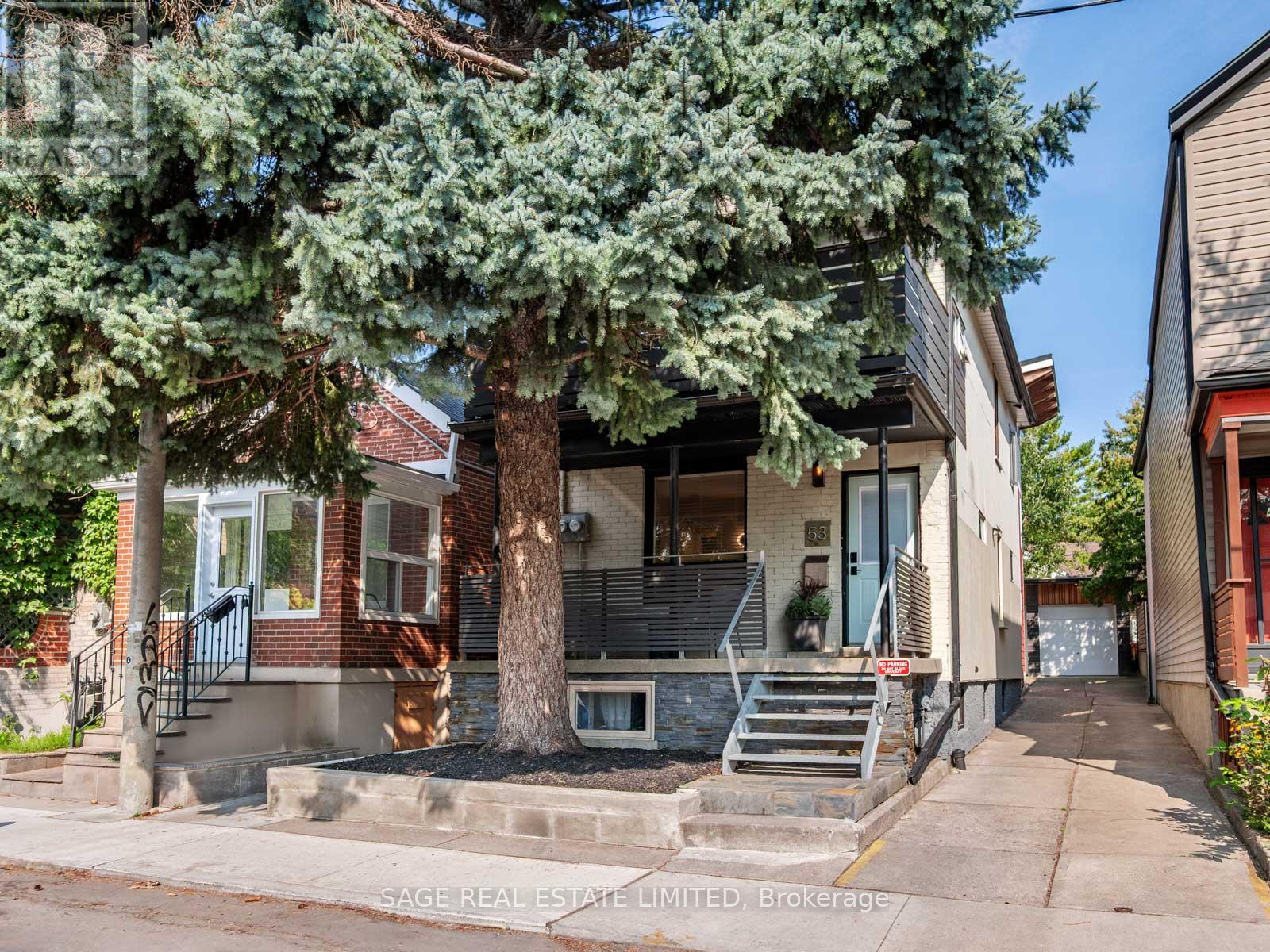53 Jersey Ave, Toronto, ON M6G 3A4