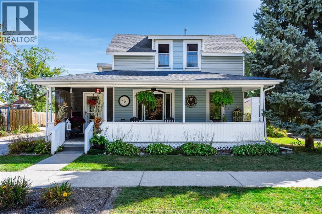 85 Queen St, Kingsville, ON N9Y 2A1
