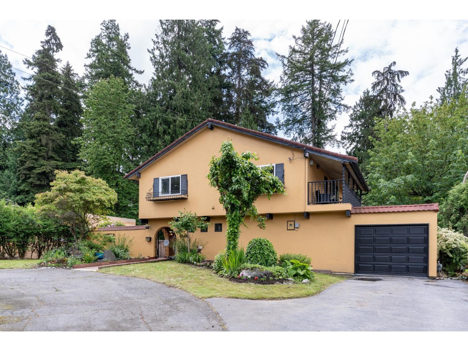8649 Sunbury Pl, Delta, BC V4C 3Y9
