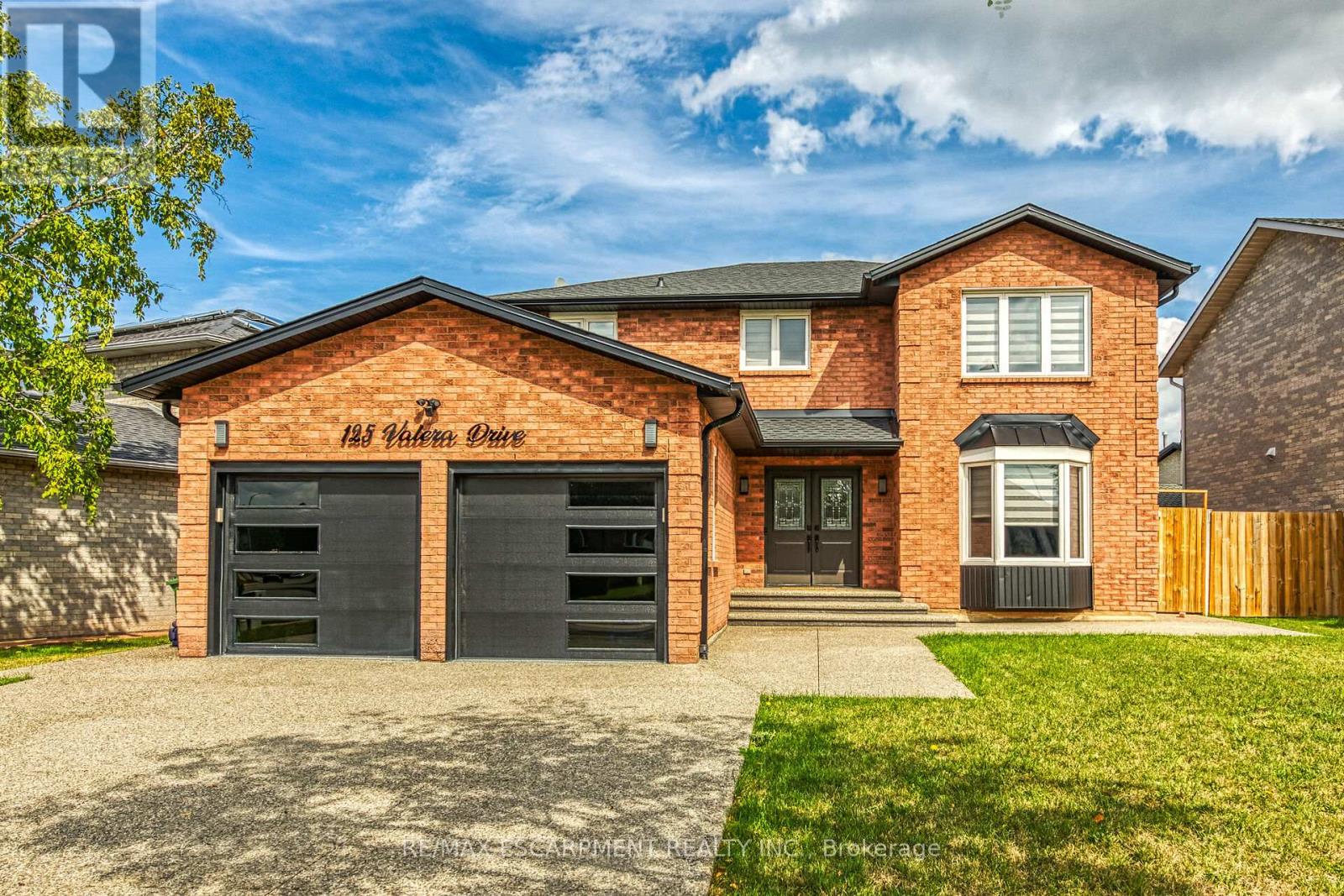 125 Valera Dr E, Hamilton, ON L8E 4S9