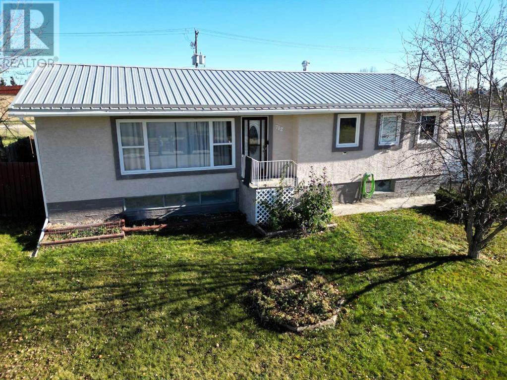 3 Avenue Unit 712, Fox Creek, AB T0H 1P0