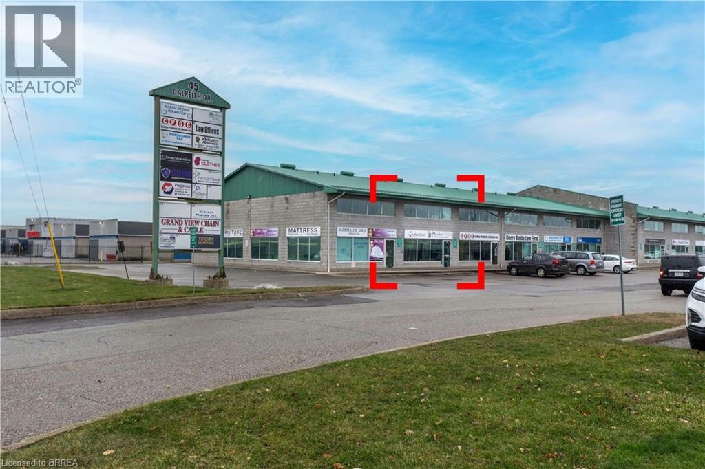 45 Dalkeith Drive Unit 2, Brantford, ON N3P 1M1